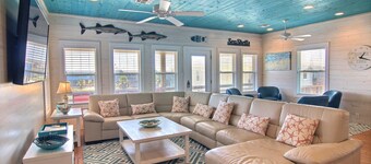 Jumpin' Jellyfish by Silver Sands Vacation Rentals