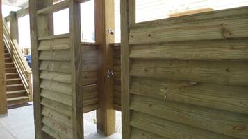 House (4 Bedrooms) | Property amenity