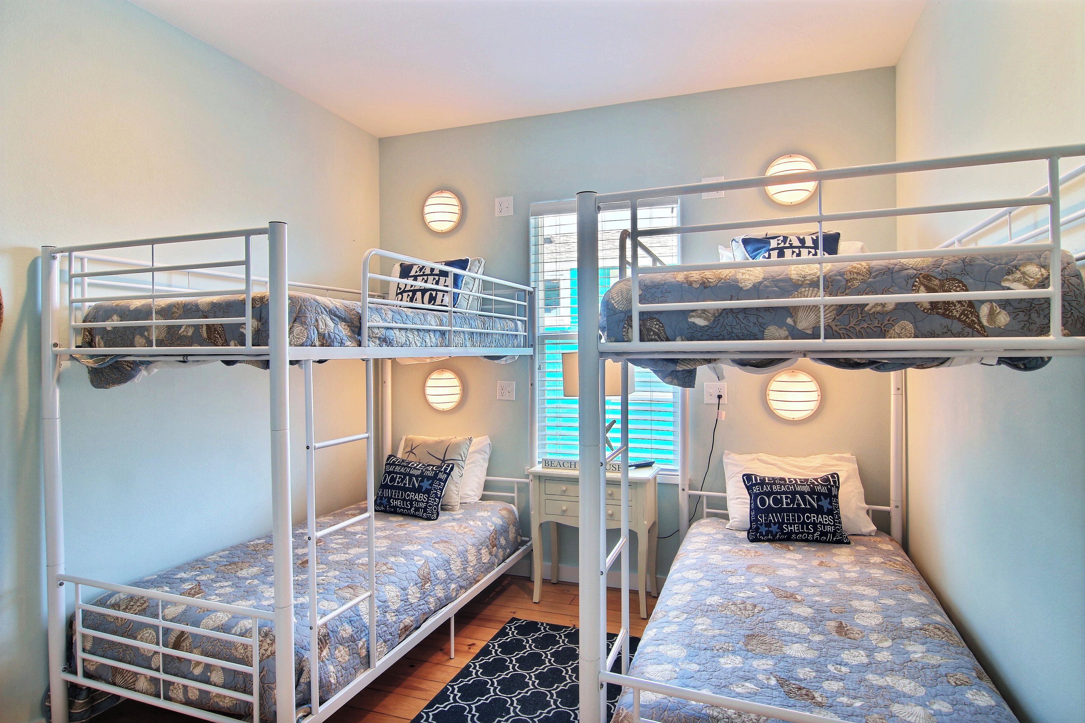 House (4 Bedrooms) | Property amenity
