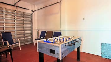 House (4 Bedrooms) | Property amenity