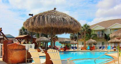 Moore Fun House by Silver Sands Vacation Rentals