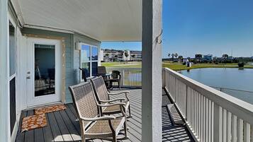 Condo (2 Bedrooms) | Servicio de la propiedad