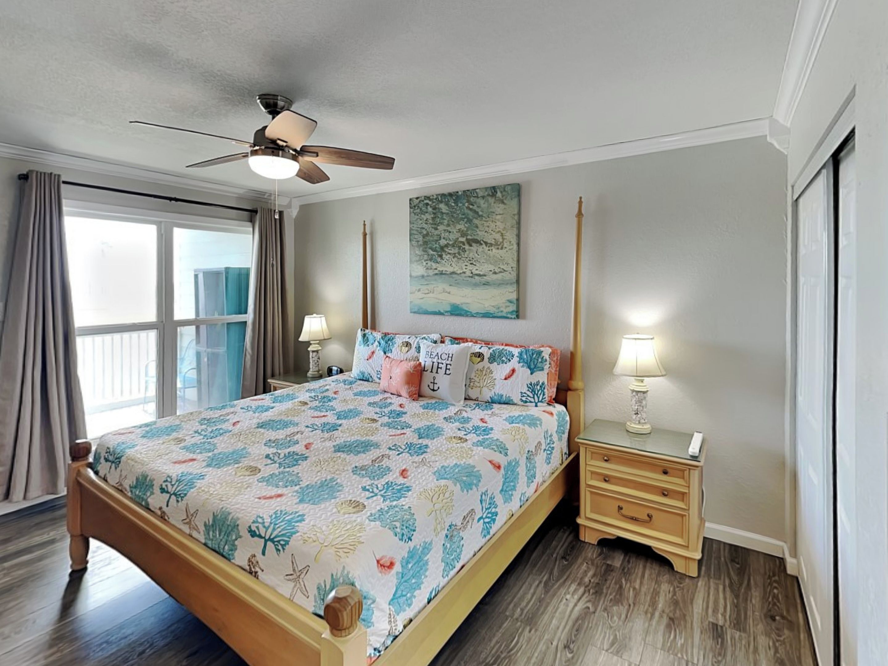 Condo (2 Bedrooms) | Property amenity