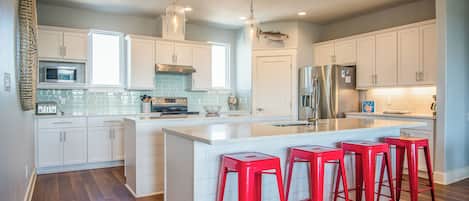 House (5 Bedrooms) | Property amenity