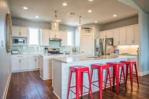 Casa (5 Bedrooms) | Servizio della struttura