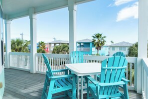 Casa (3 Bedrooms) | Servicio de la propiedad