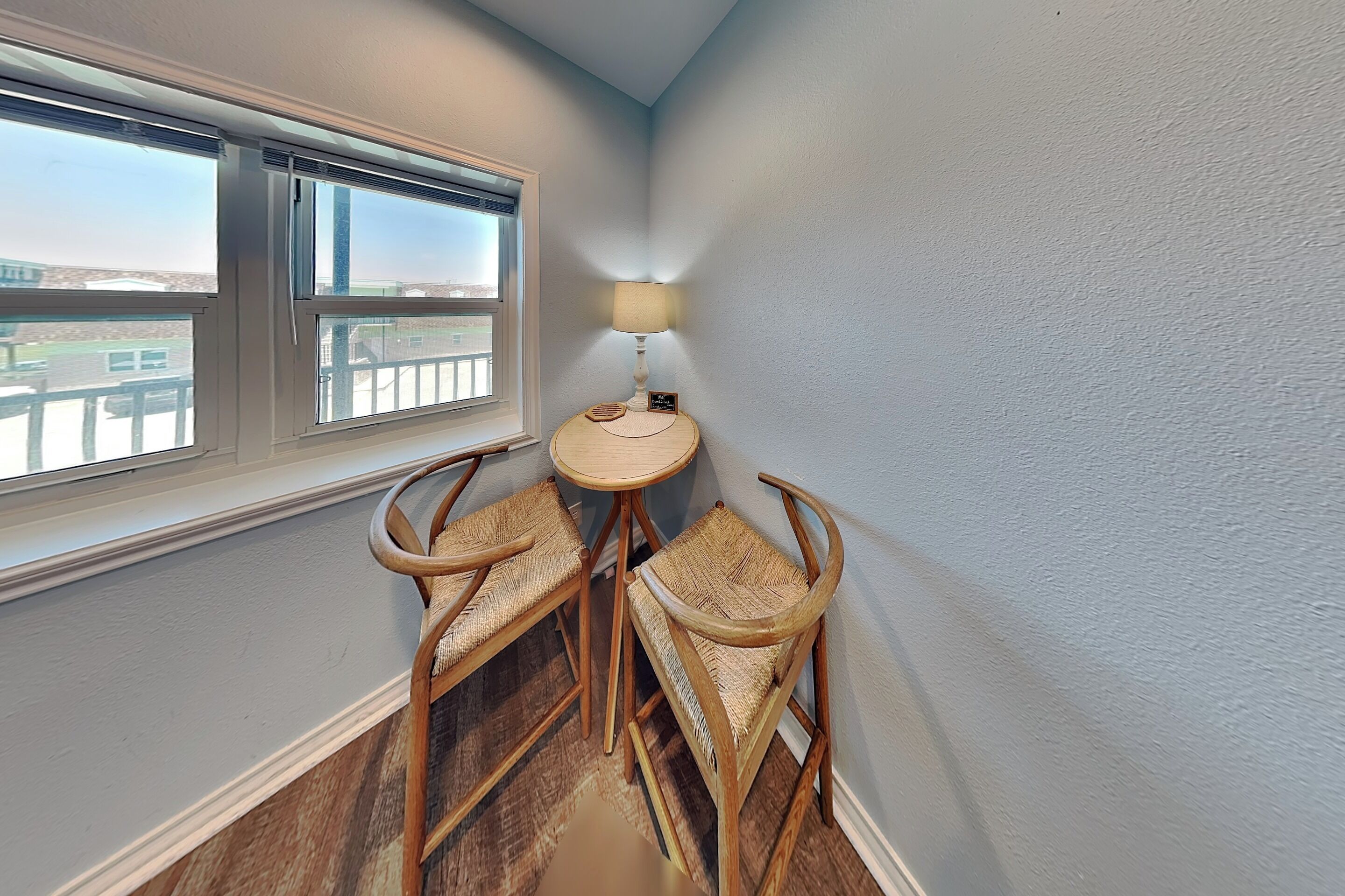 Condo (0 Bedroom) | Property amenity