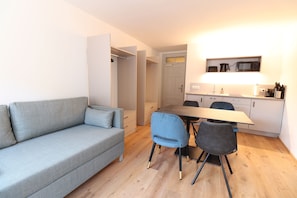 Comfort-Vierbettzimmer | Individuell dekoriert, individuell eingerichtet, kostenloses WLAN