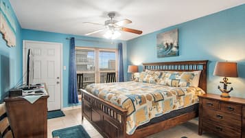 Condo (2 Bedrooms) | Property amenity