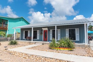Casa (3 Bedrooms) | Servicio de la propiedad