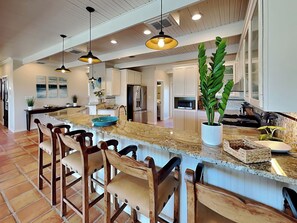 House (4 Bedrooms) | Property amenity