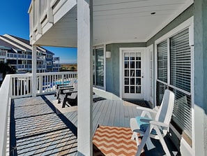Condo (2 Bedrooms) | Property amenity