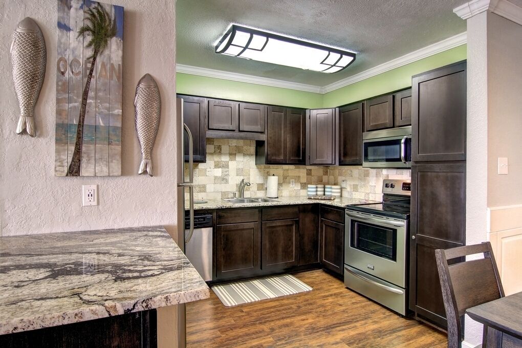 Condo (2 Bedrooms) | Property amenity