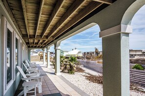 House (5 Bedrooms) | Property amenity