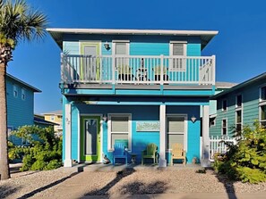 Front of property - Sea La Vie by Silver Sands Vacation Rentals (Port Aransas)