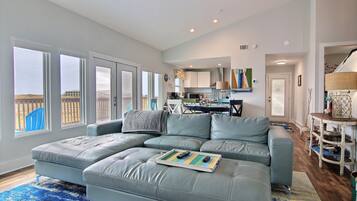 Casa (3 Bedrooms) | Servicio de la propiedad