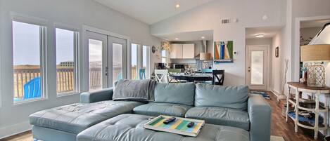 House (3 Bedrooms) | Property amenity