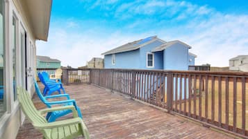 Casa (3 Bedrooms) | Servicio de la propiedad
