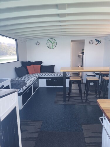 Houseboat stay on one of the most beautiful Harbours in the world