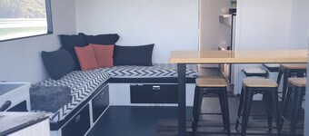 Houseboat stay on one of the most beautiful Harbours in the world