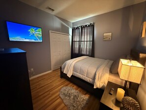 4 bedrooms, desk, iron/ironing board, free WiFi