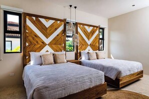 8 bedrooms, in-room safe, iron/ironing board, free WiFi