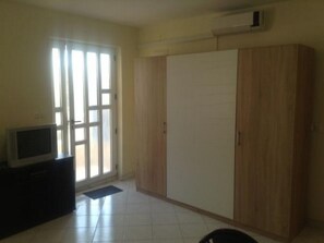 Interior - Apartments Bay View - Studio with Balcony (Podstrana)