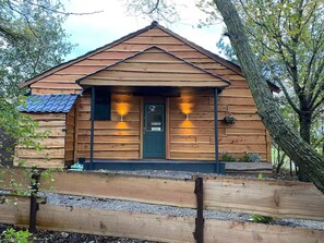 Exterior detail - Log Cabin in Beautiful Countryside and Very Private (market rasen)