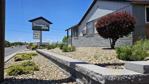 Façana frontal de l'allotjament