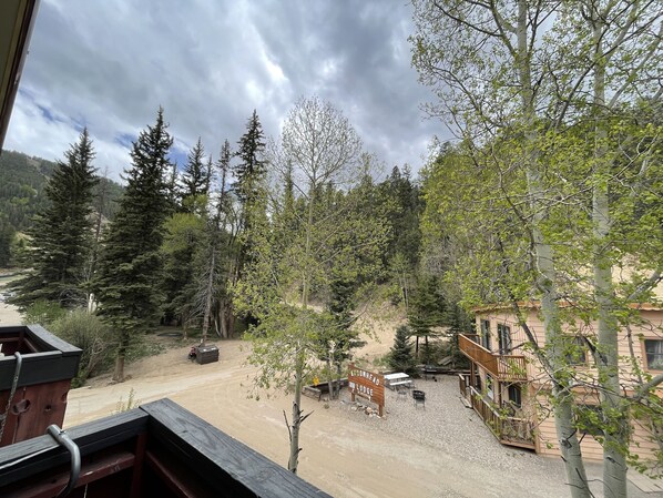 Exterior - Auslander Condominiums (Red River)