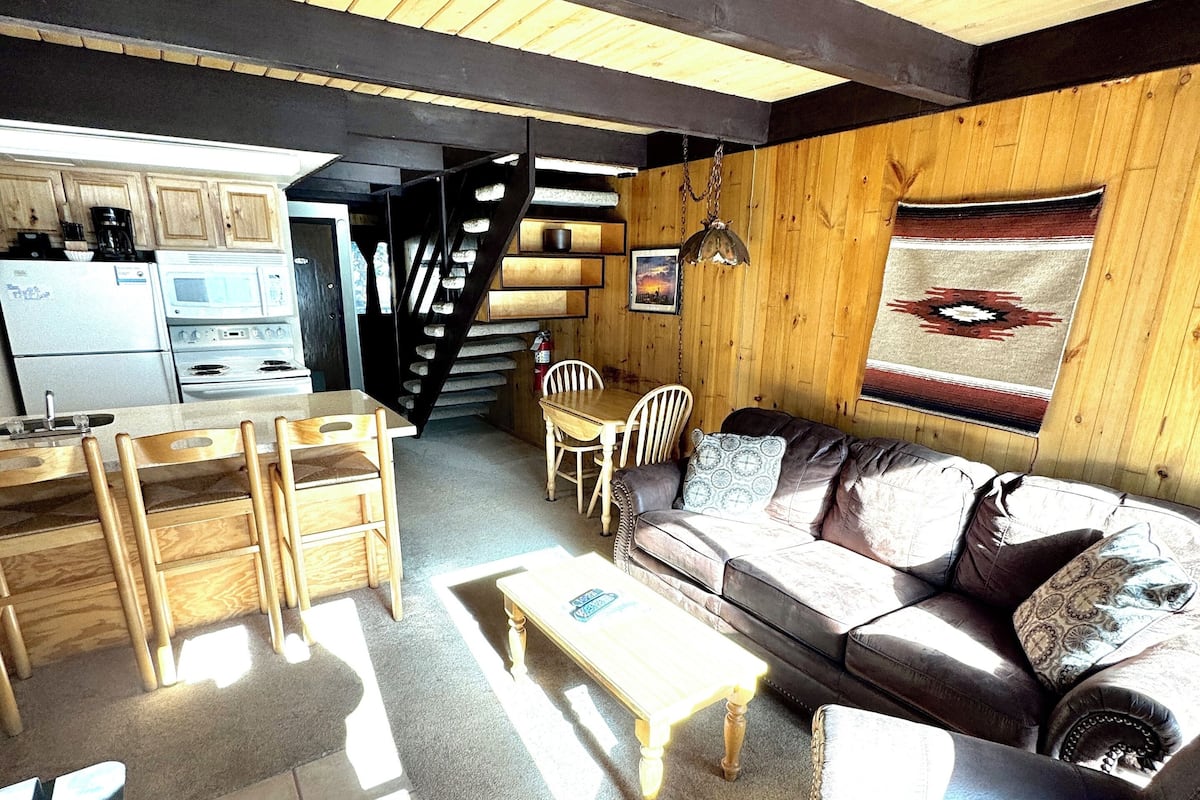 #1 - 2 Bedroom Studio | Living area | Flat-screen TV, fireplace