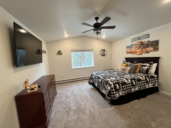 3 chambres, fer et planche à repasser, Wi-Fi gratuit, draps fournis