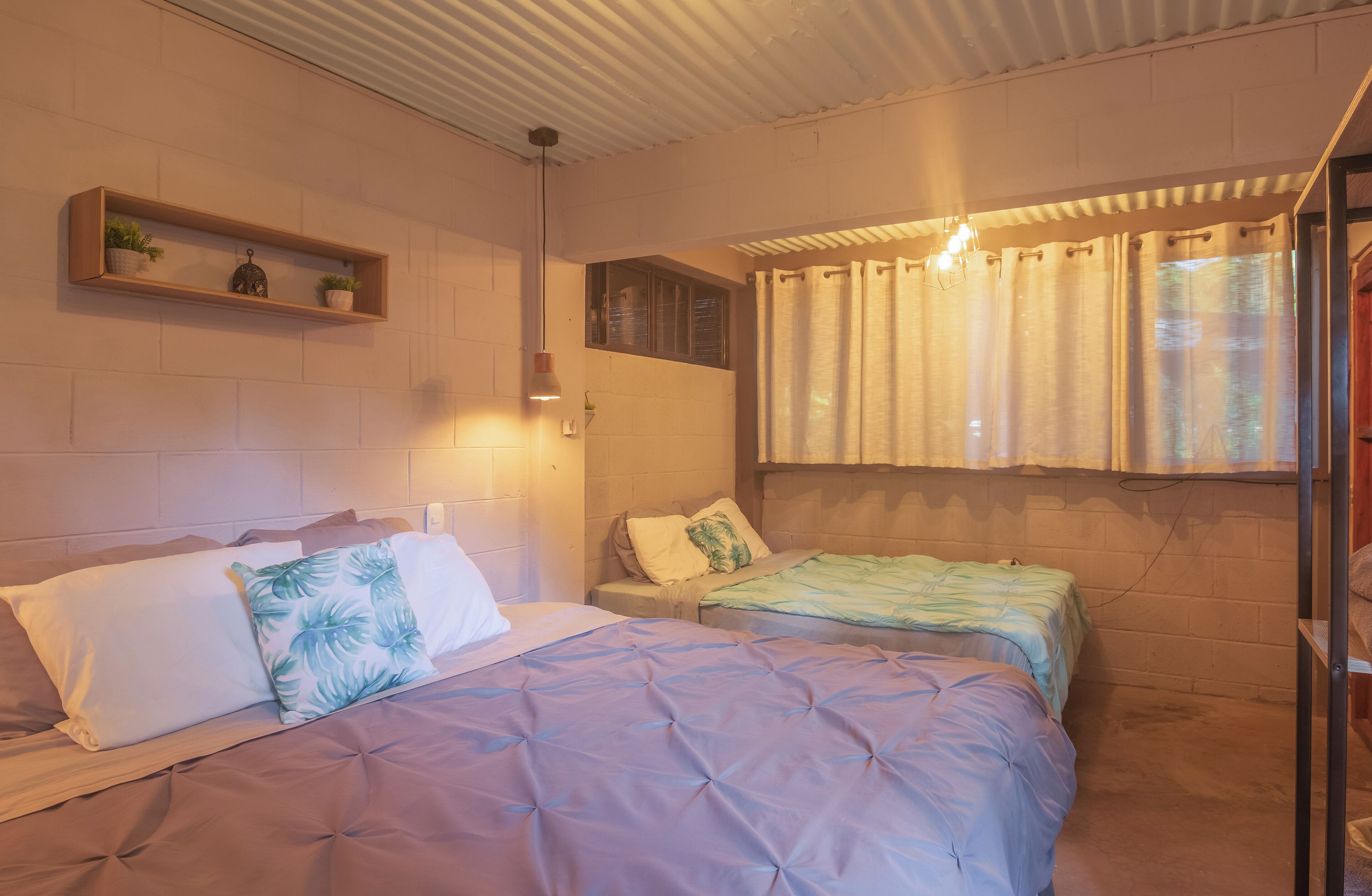 Wifi gratis y ropa de cama 