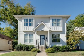 Exterior - Downtown Touchdown (Nashville)