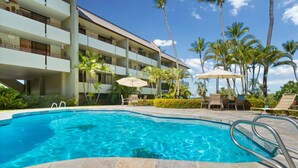 Pool - White Sands Village Oceanfront (Kailua-Kona)