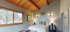 2 bedrooms, internet, bed sheets