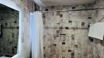 Ducha, cabezal de ducha tipo lluvia, artículos de tocador gratuitos