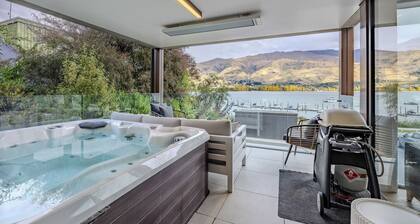 Marina Terrace Apartments