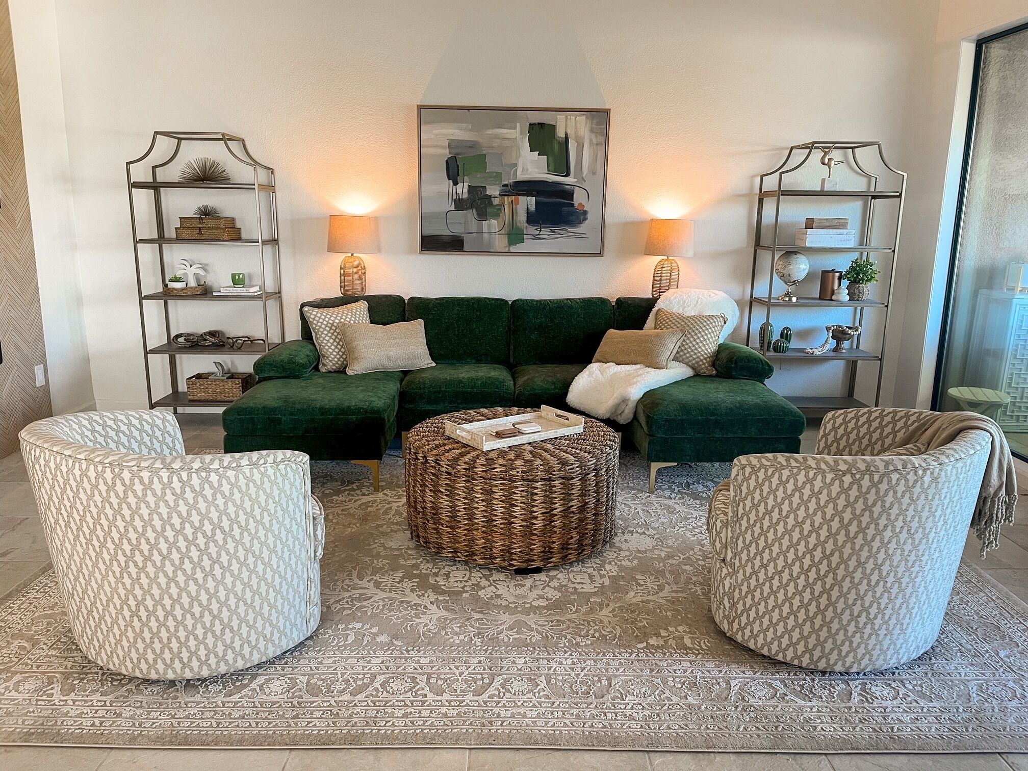 Booking Fall now! Snowbirds' Paradise in gorgeous condo! Feels like home 🏠🌴