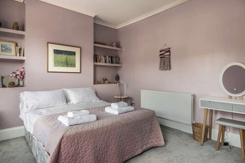 Picton House: Charming 3 bed home, quiet location