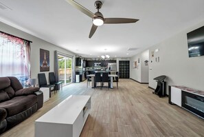 Interior - Home away from Home (Lexington)