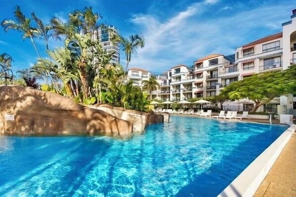 Outdoor pool, a heated pool