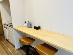 1 bedroom, desk, iron/ironing board, free WiFi - YADO TENKU KYOTO NIJO (Kyoto)