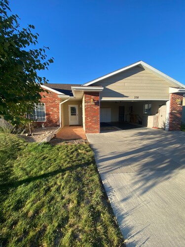 Townhome in a great location!