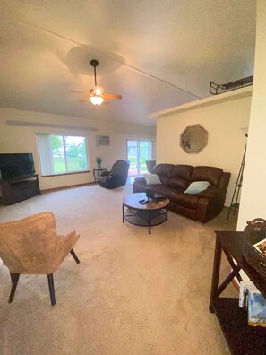 スマートテレビ、書庫