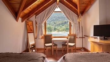 Ropa de cama de alta calidad, colchones con pillow-top y wifi gratis