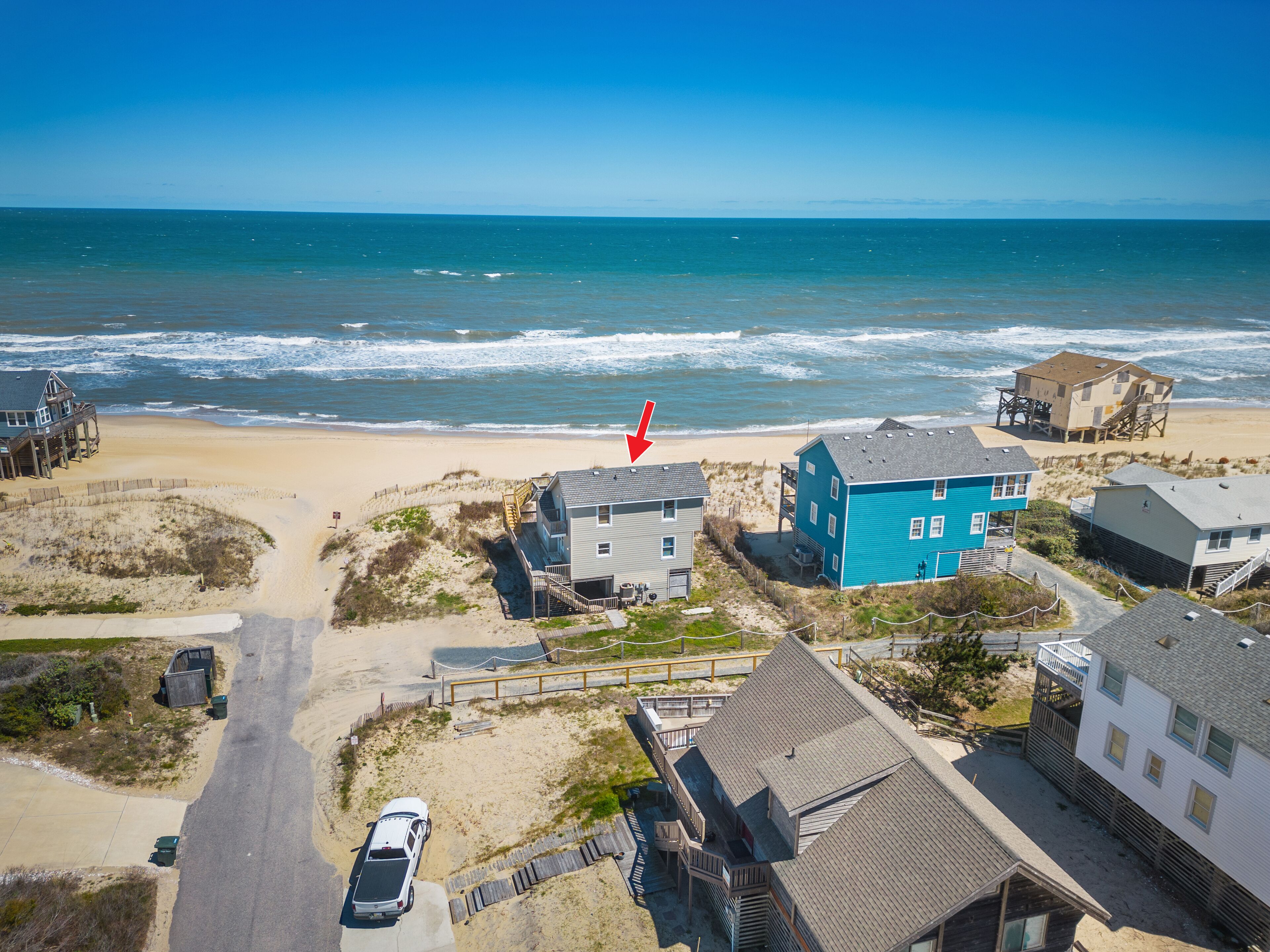 Plage, chaises longues, serviettes de plage