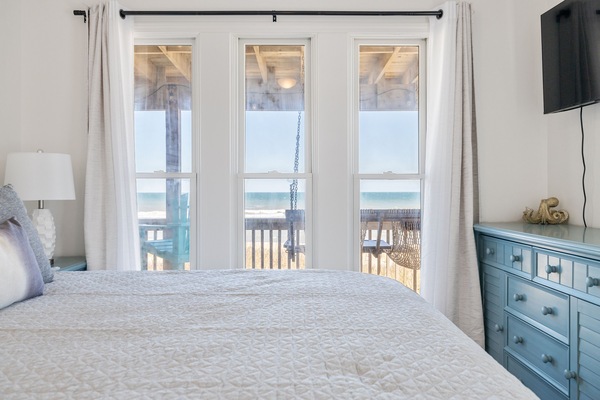 4 bedrooms, travel crib, free WiFi, bed sheets