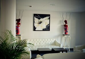 TV, offices
