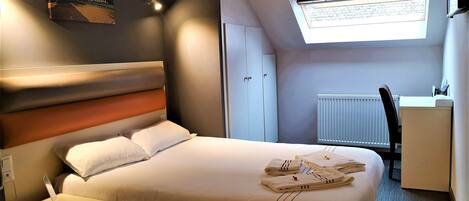 1 Schlafzimmer, kostenloses WLAN, Bettwäsche